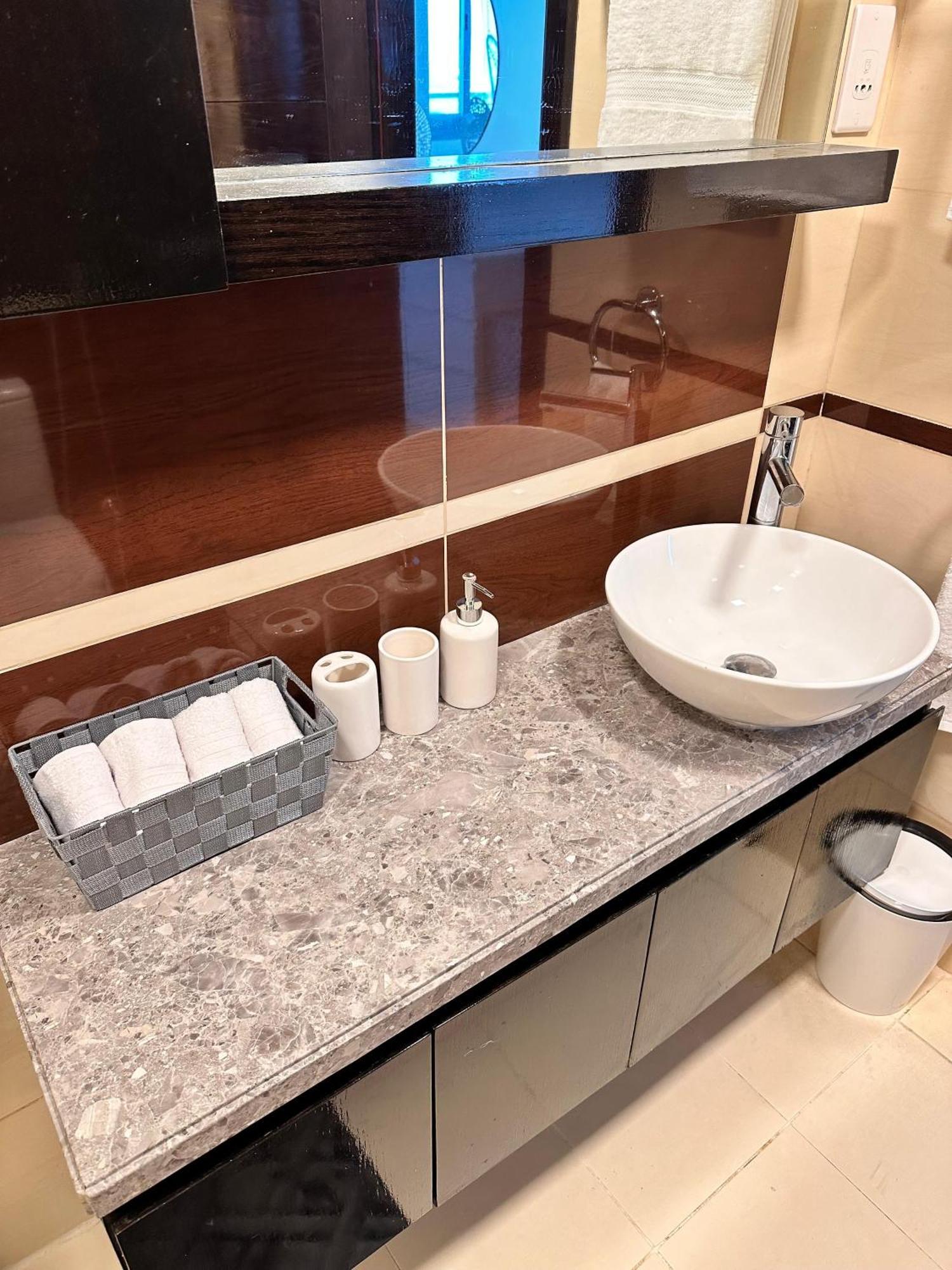 Wonderful 1Bd With Full Marina View Apartment Dubai Exterior foto